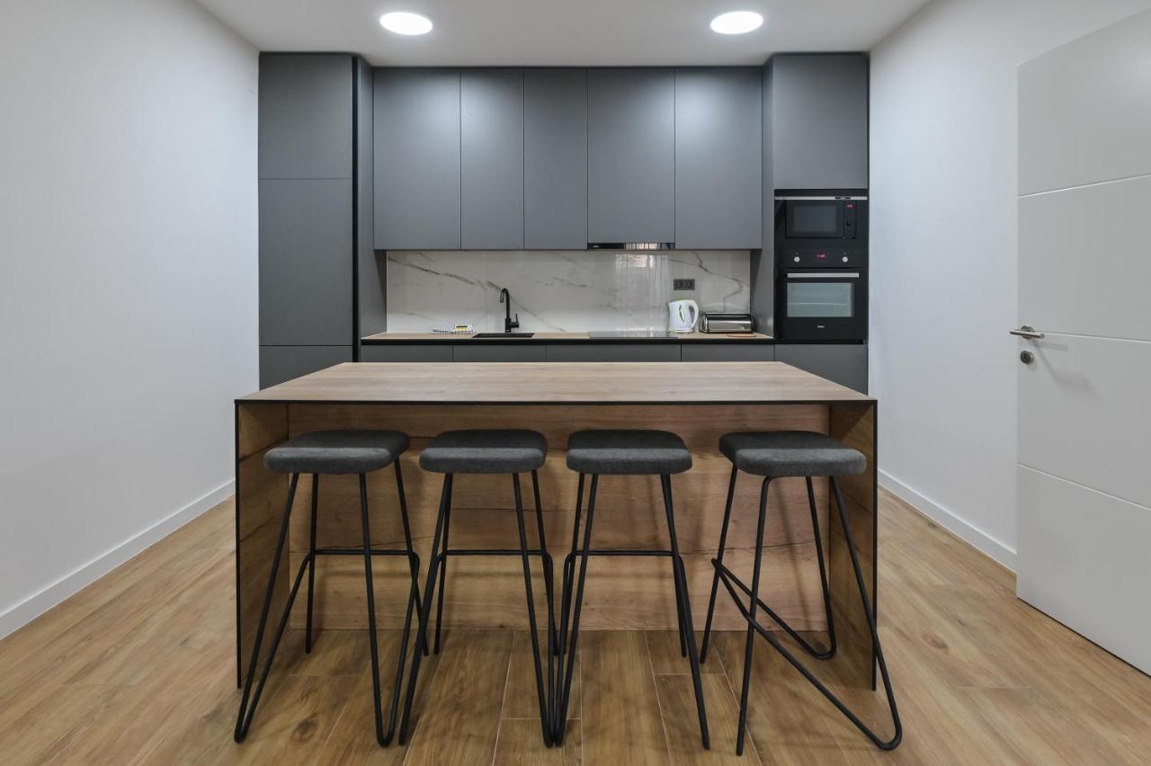 The Eagle Apartment Novalja Luaran gambar